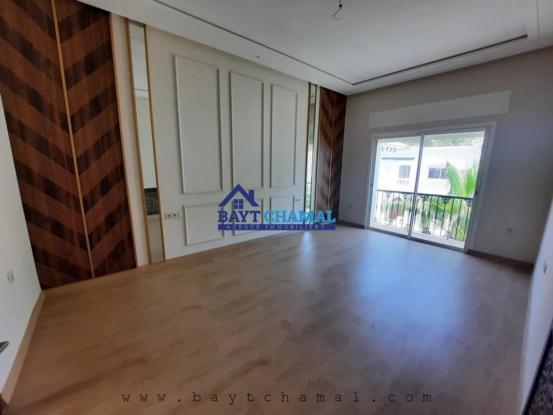 Spacious Villa for Sale in Tangier - Boubana: 4 Bedrooms - Photo 22