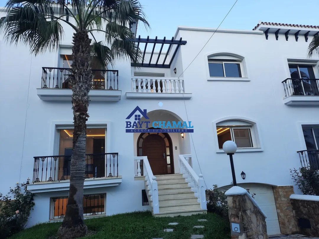 Spacious Villa for Sale in Tangier - Boubana: 4 Bedrooms - Photo 13