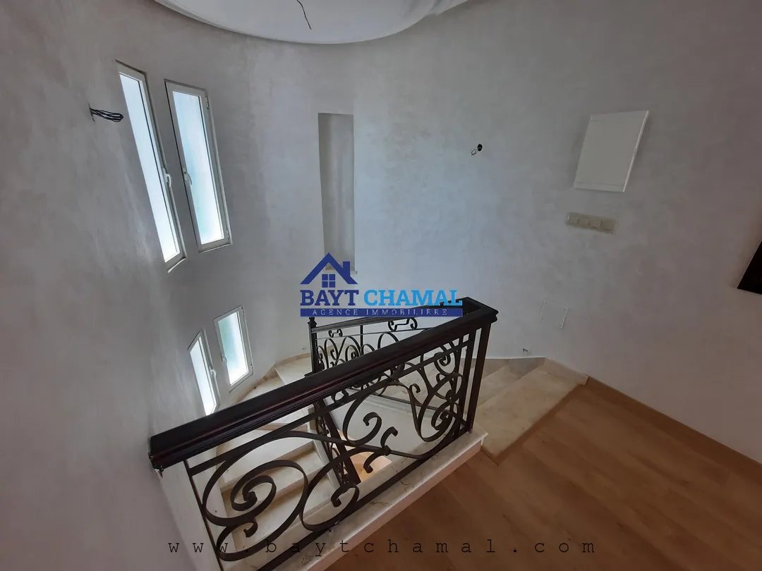 Spacious Villa for Sale in Tangier - Boubana: 4 Bedrooms - Photo 21