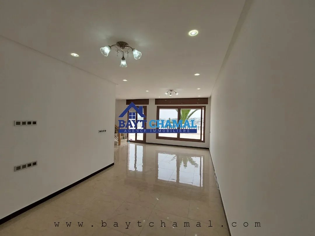 Villa de Luxe à Louer à Tanger - 4 Chambres Spacieuses - Photo 4