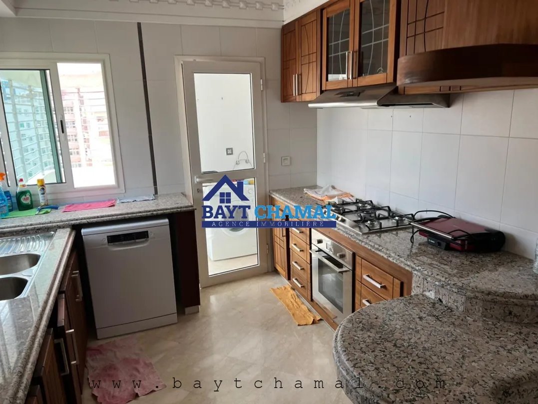 شقة للإيجار في طنجة - إيبيريا: 143 م²، 3 غرف نوم - Photo 4