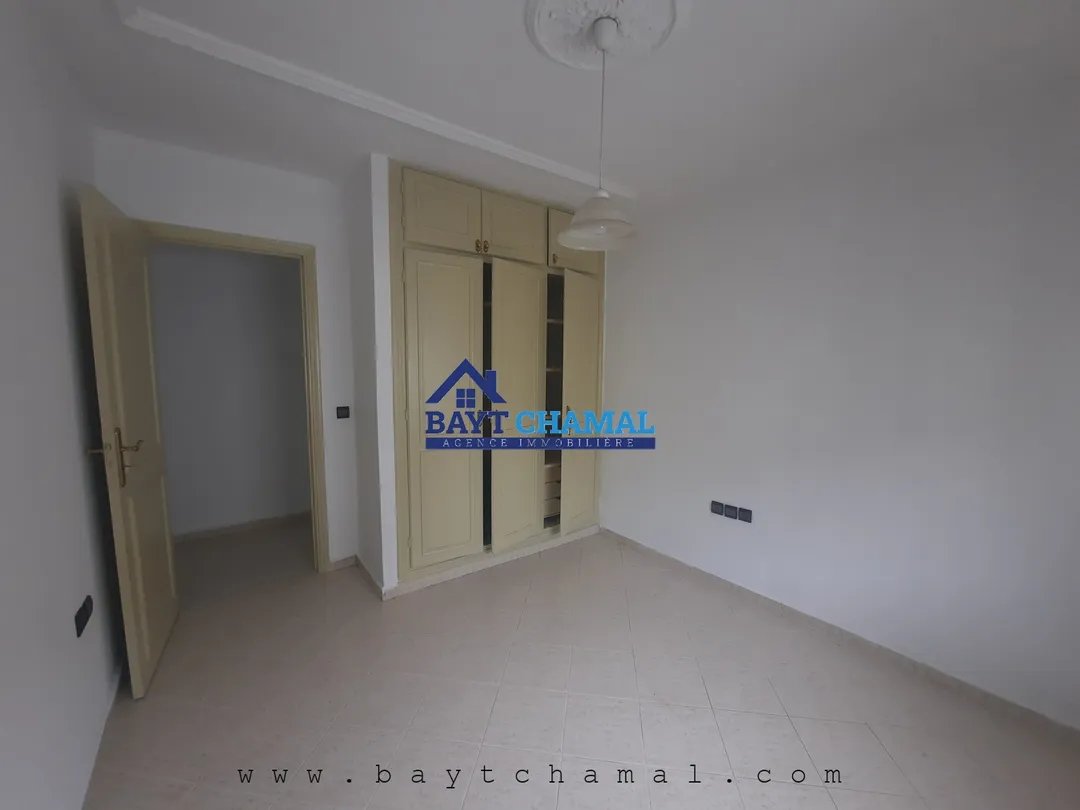 Apartment for Sale in Tangier: 2 Bedrooms, 114m² of Charm - Photo 6