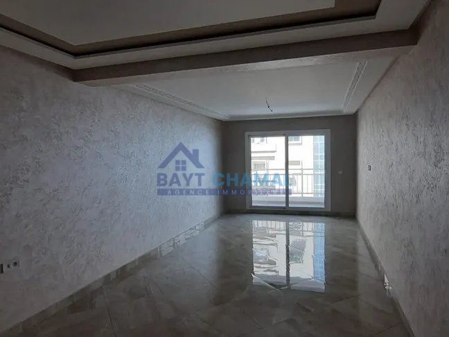 شقة للإيجار في طنجة: واسعة 150م²، 3 غرف نوم - Photo 4