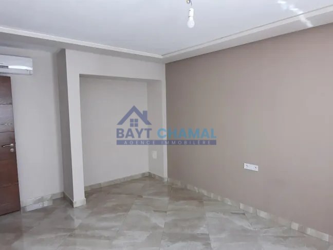 شقة للإيجار في طنجة: واسعة 150م²، 3 غرف نوم - Photo 7