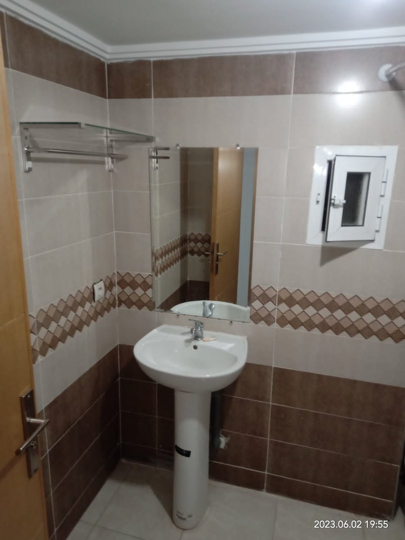 شقة للإيجار مع تراس في الطابق الأرضي - Photo 8