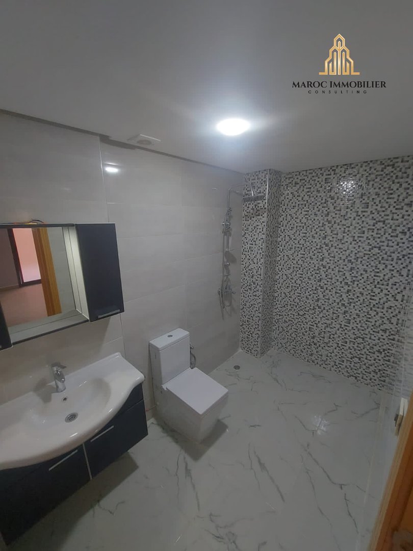 New apartment for sale with balcony - Photo 2