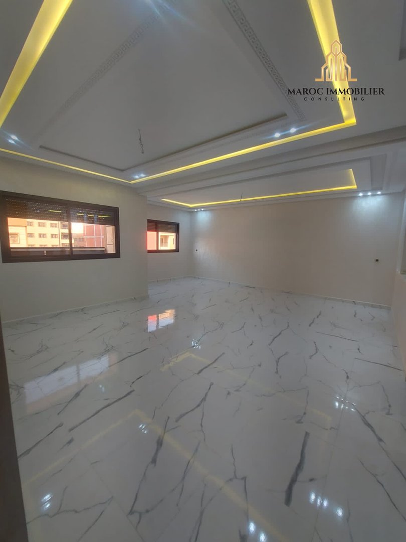 New apartment for sale with balcony - Photo 3