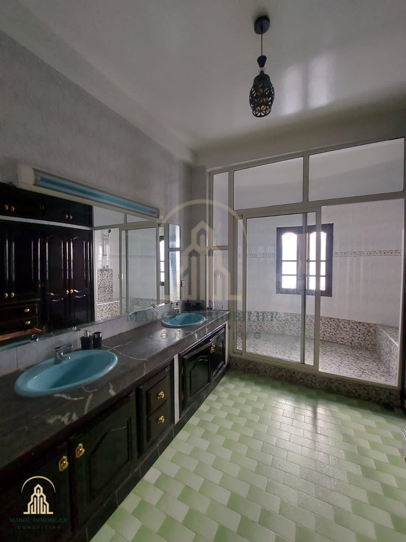 Villa for rent with swimming pool and two floors - Photo 2