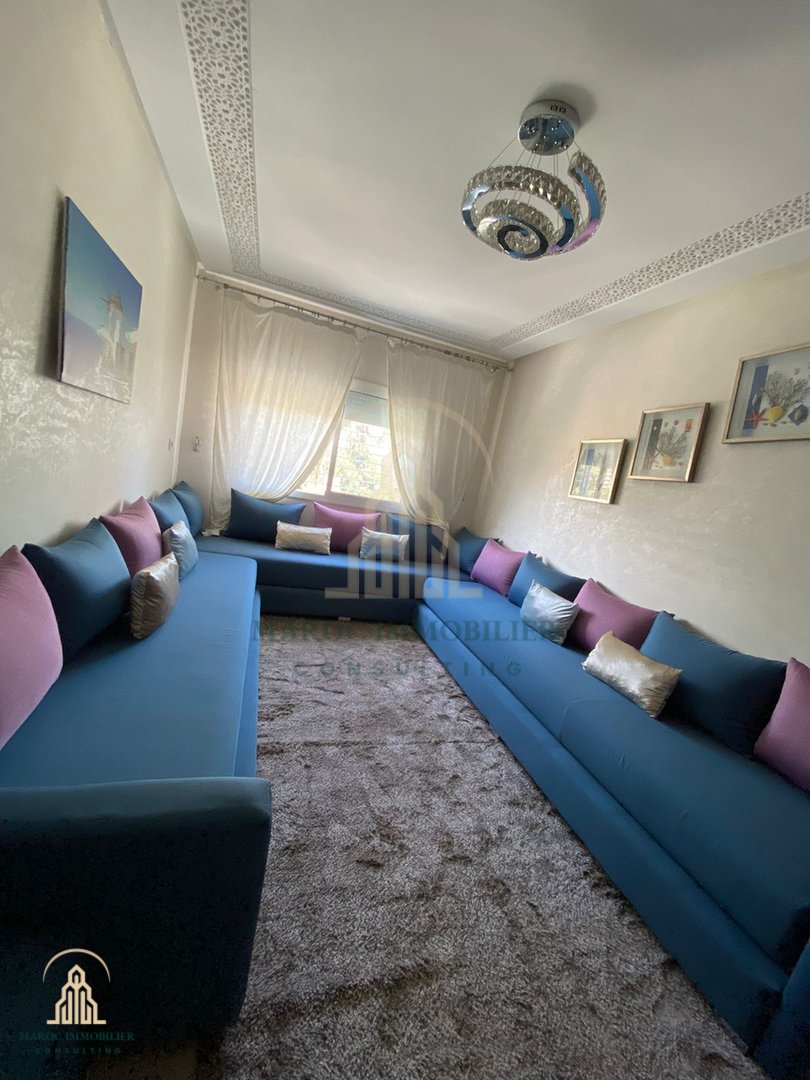 Apartment for rent with terrace - Photo 2