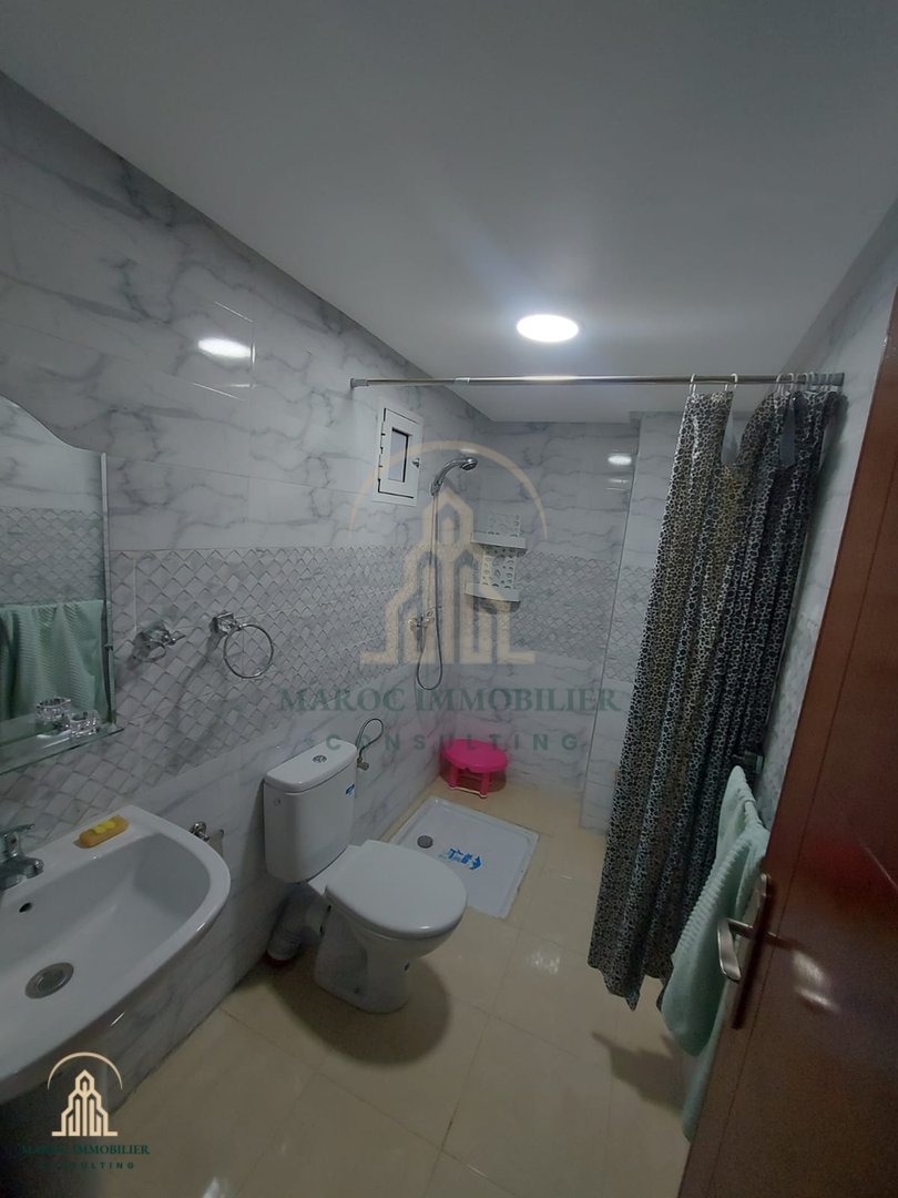 Apartment for rent with terrace - Photo 7