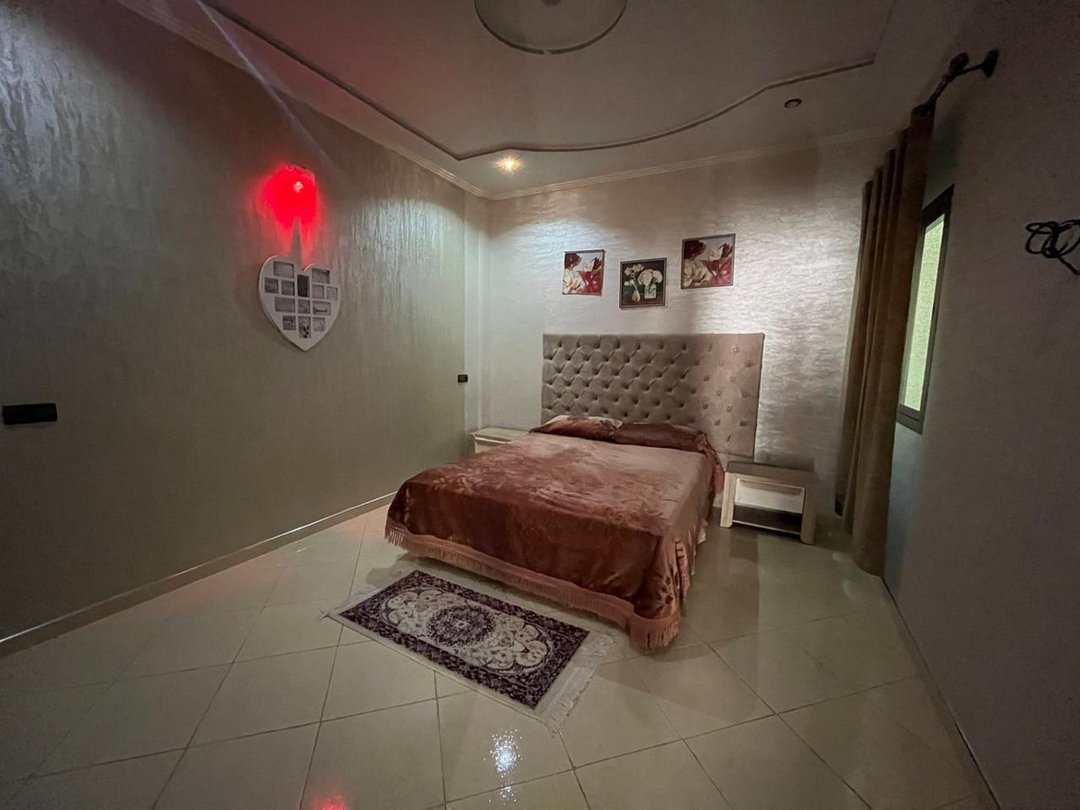 Apartment for rent with balcony - Photo 4