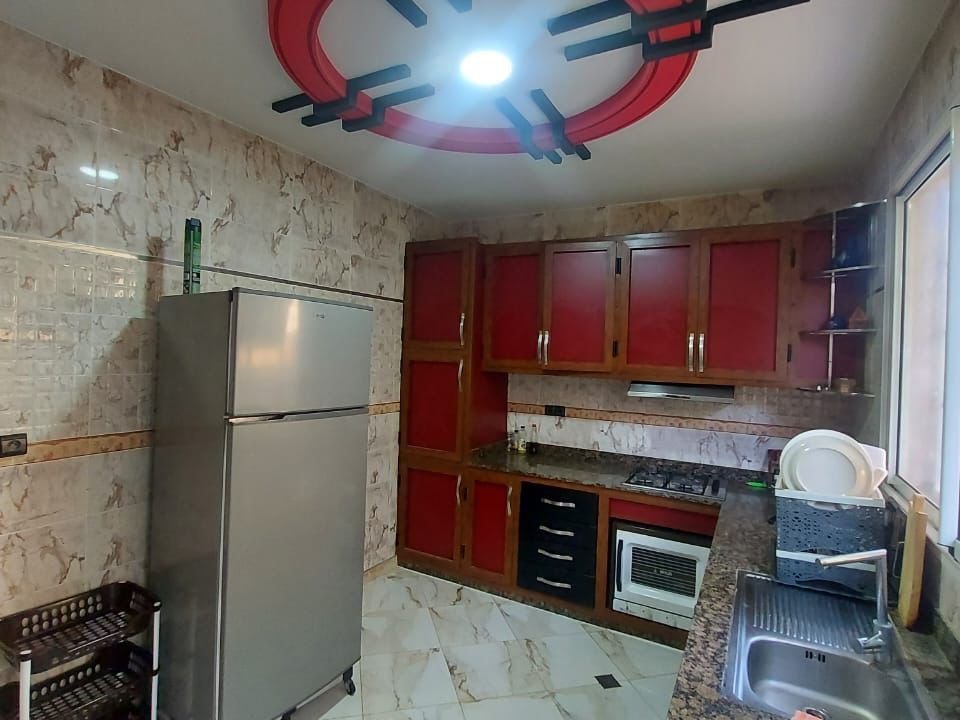 Villa for rent with garden - Photo 13