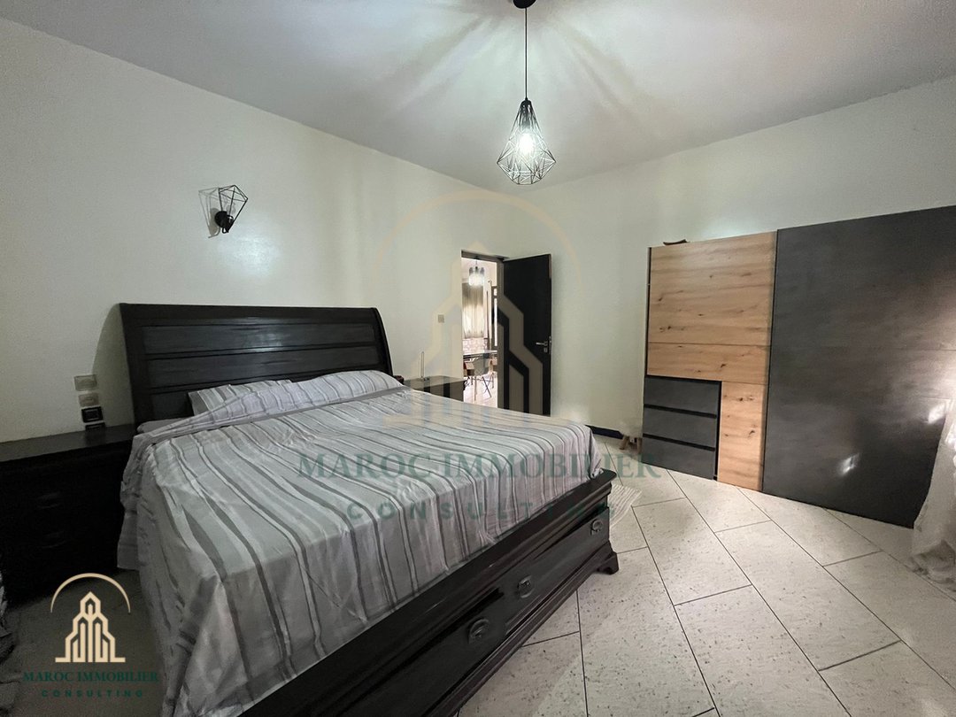 Villa for rent with swimming pool and three floors - Photo 12