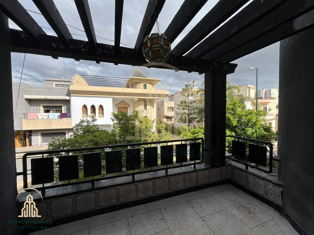 Villa for rent with swimming pool and three floors - Photo 19