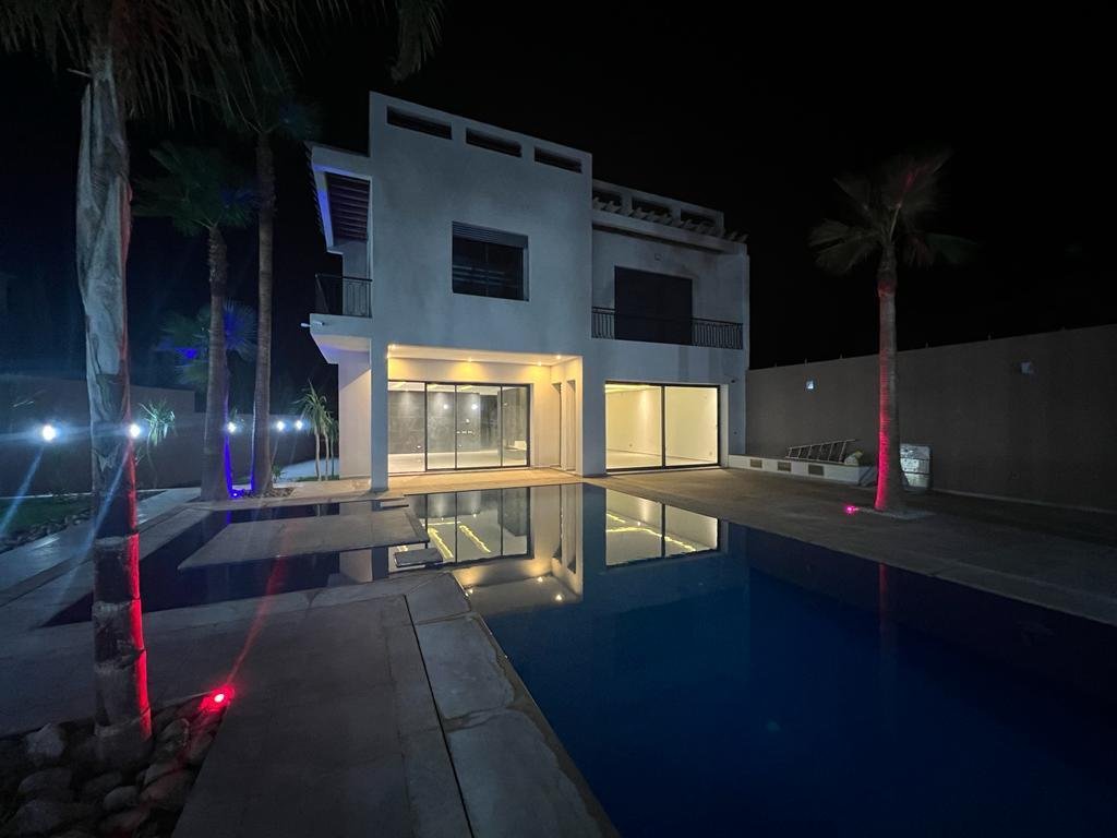 Villa à vendre avec piscine - Photo 15