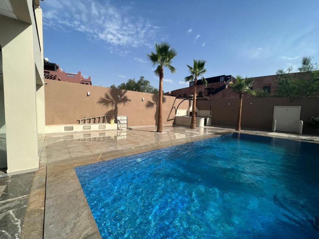 Villa à vendre avec piscine - Photo 10