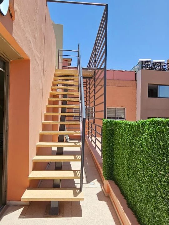 Apartment for sale with terrace - Photo 7