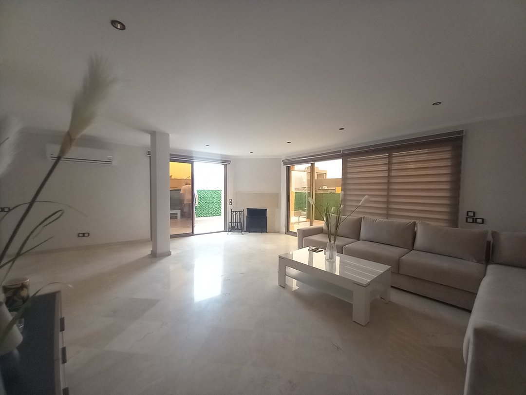 Apartment for sale with terrace - Photo 9