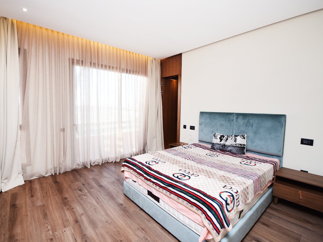 فيلا للبيع مع مسبح - Photo 28