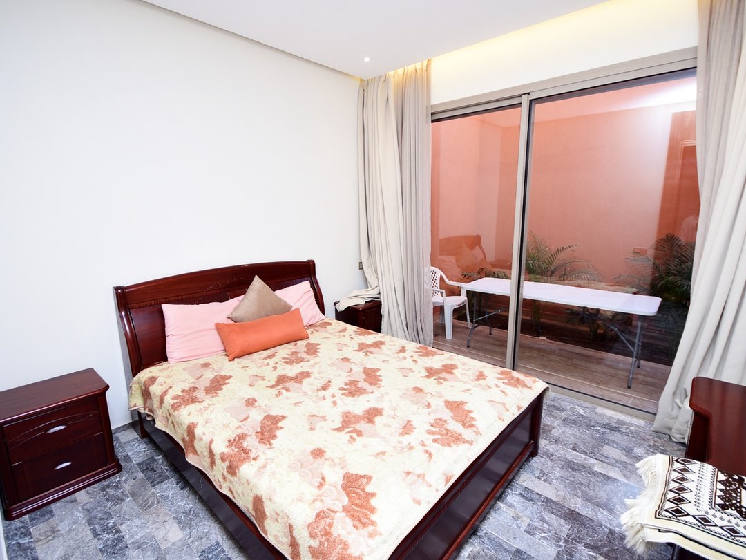 فيلا للبيع مع مسبح - Photo 24