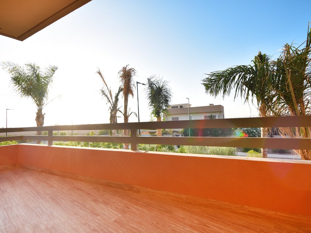 فيلا للبيع مع مسبح - Photo 7