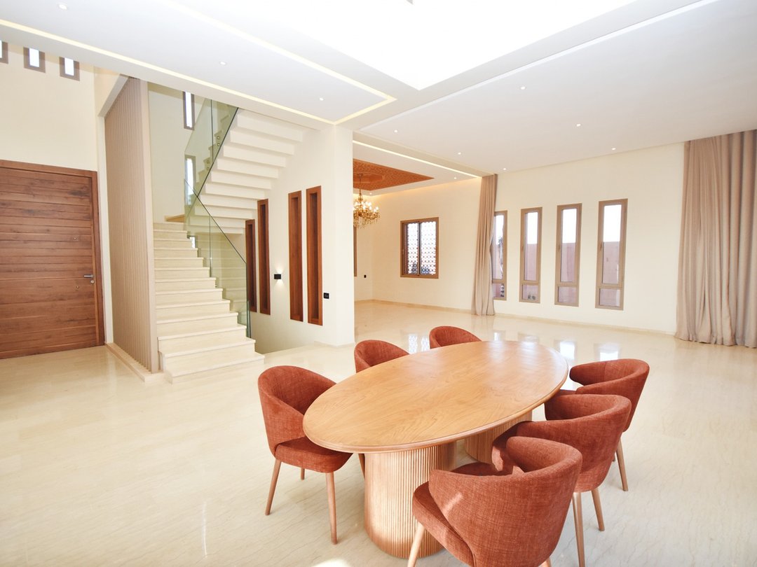 فيلا للبيع مع مسبح - Photo 17