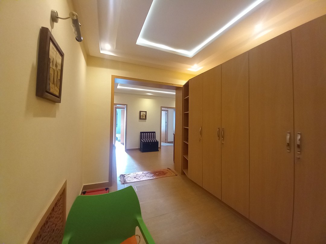 فيلا للبيع مع مسبح - Photo 10