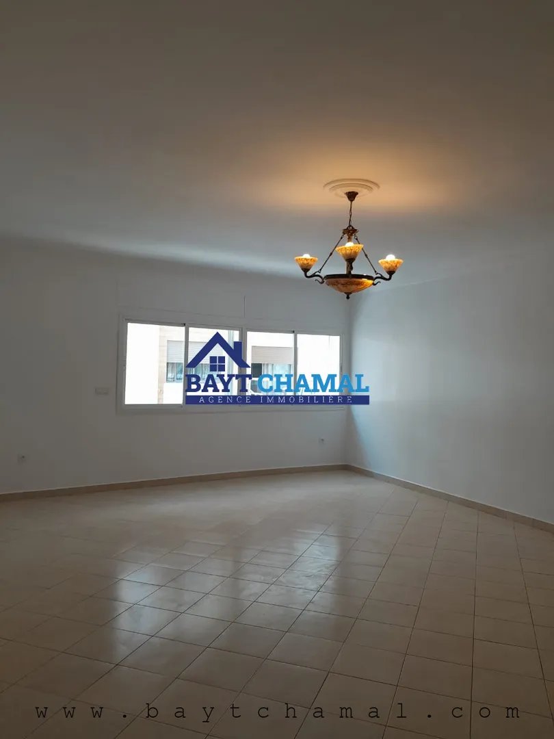 Charmant Appart 3 Ch. à Louer à Tanger - 165m² - Photo 1
