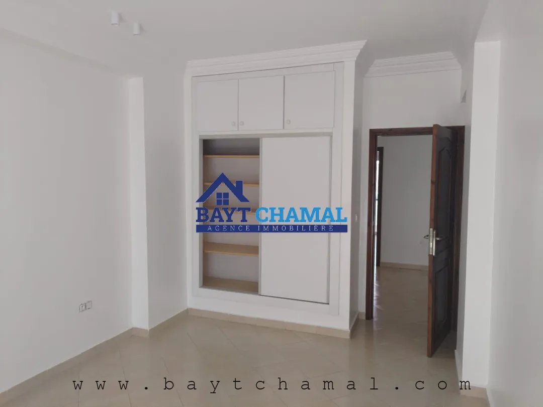 Charmant Appart 3 Ch. à Louer à Tanger - 165m² - Photo 5