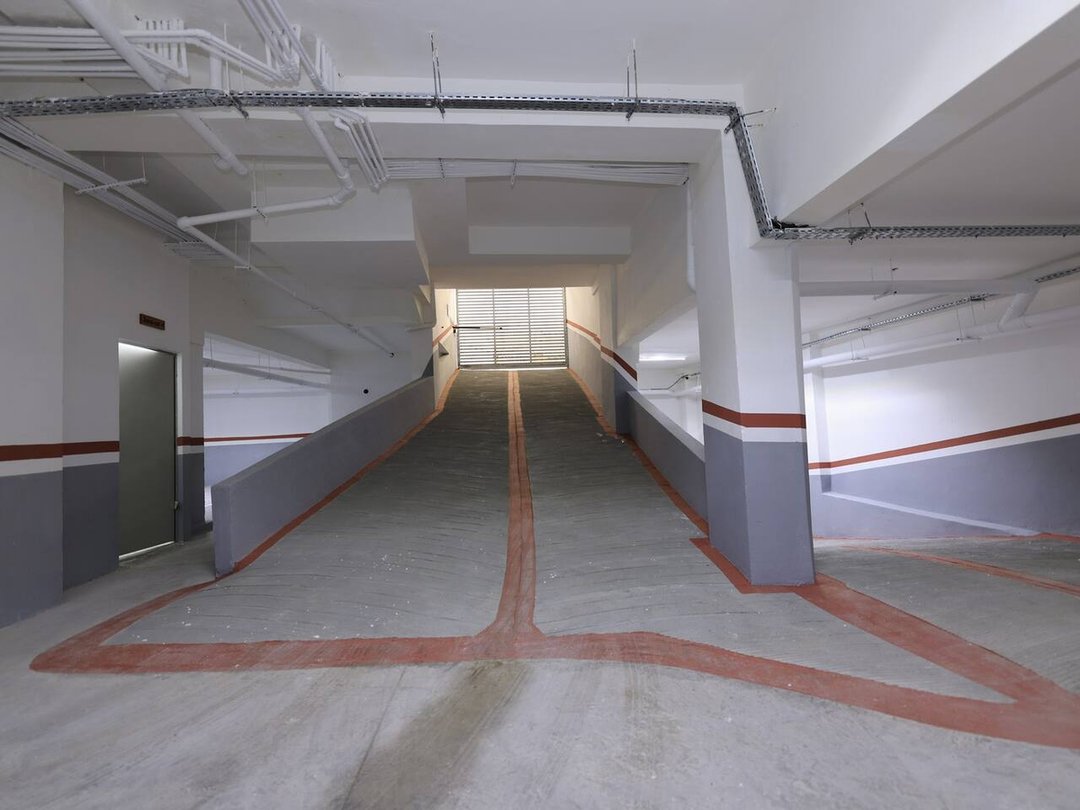 شقة للإيجار مع موقف سيارات في الطابق الأرضي - Photo 16