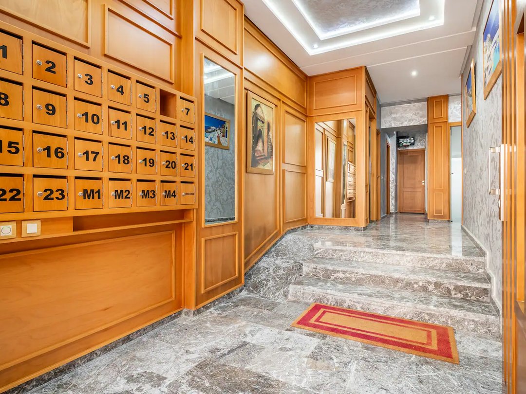 شقة للإيجار مع موقف سيارات في الطابق الأرضي - Photo 13