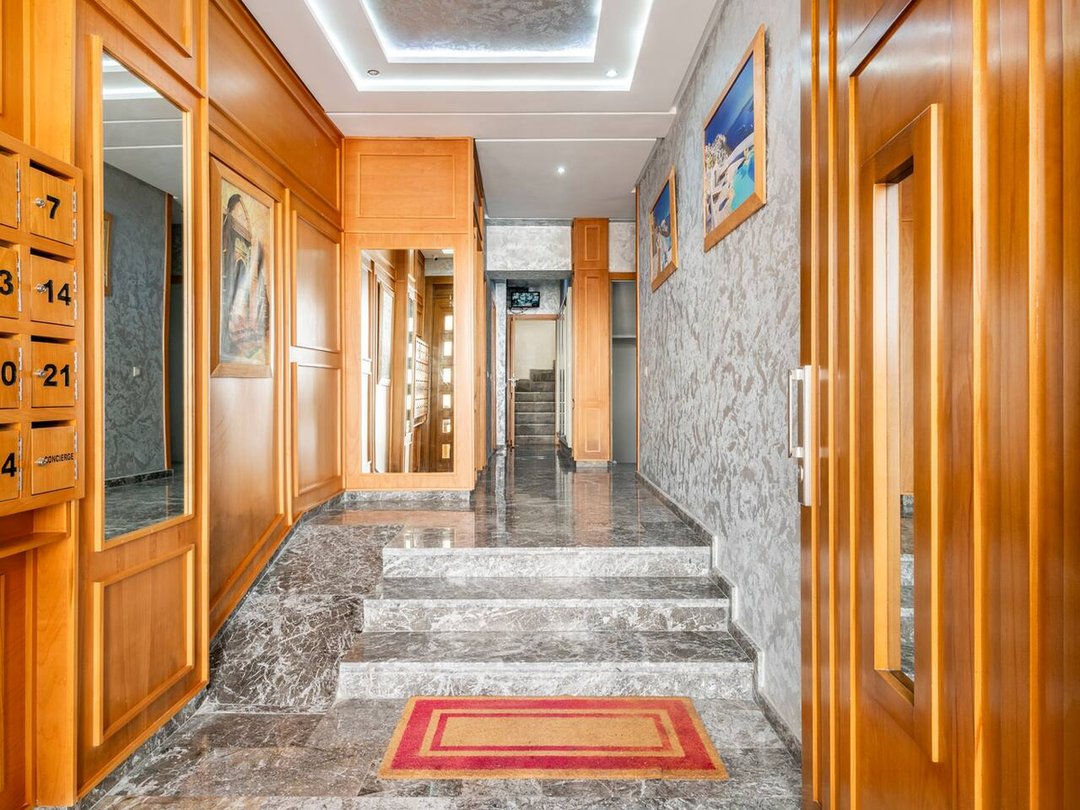 شقة للإيجار مع موقف سيارات في الطابق الأرضي - Photo 15