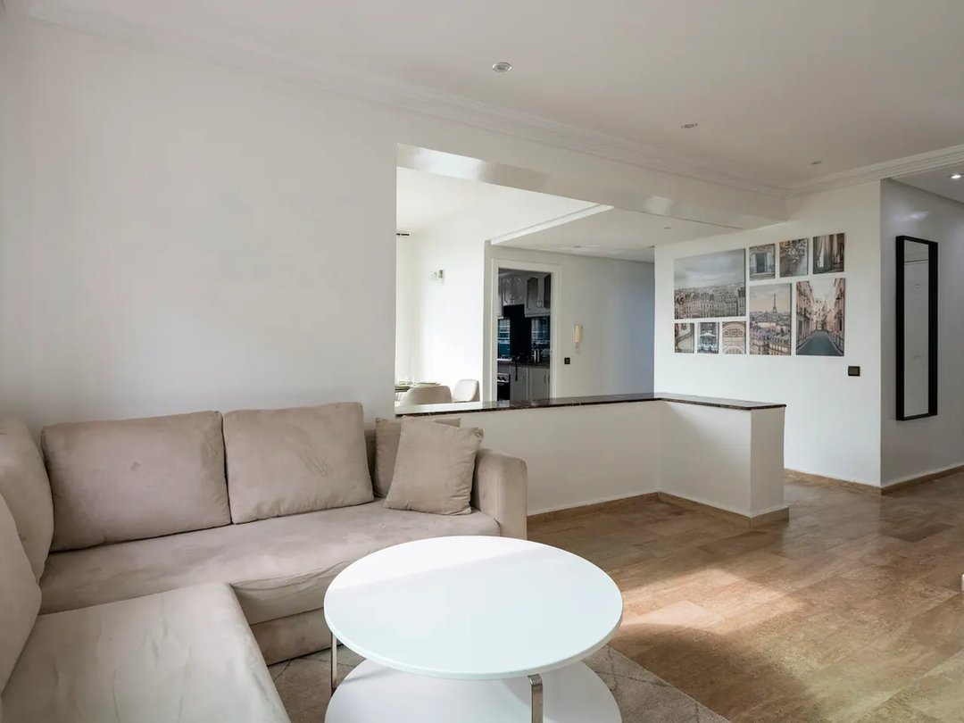 شقة للإيجار مع موقف سيارات في الطابق الأرضي - Photo 5