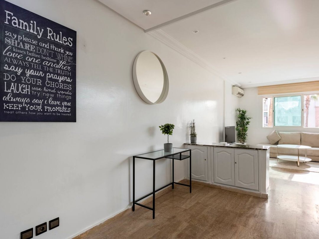 شقة للإيجار مع موقف سيارات في الطابق الأرضي - Photo 27