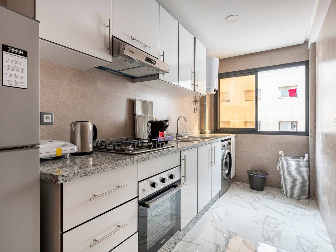 شقة للإيجار مع موقف سيارات في الطابق الأرضي - Photo 6