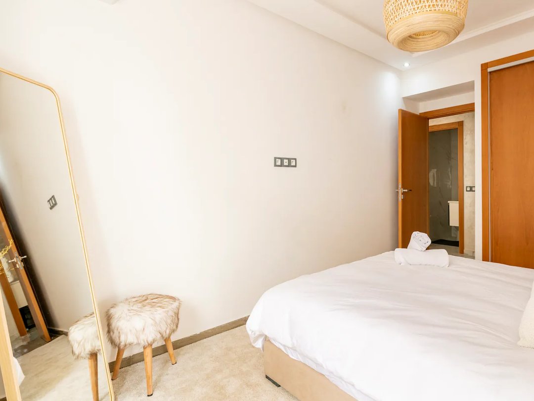 شقة للإيجار مع موقف سيارات في الطابق الأرضي - Photo 19