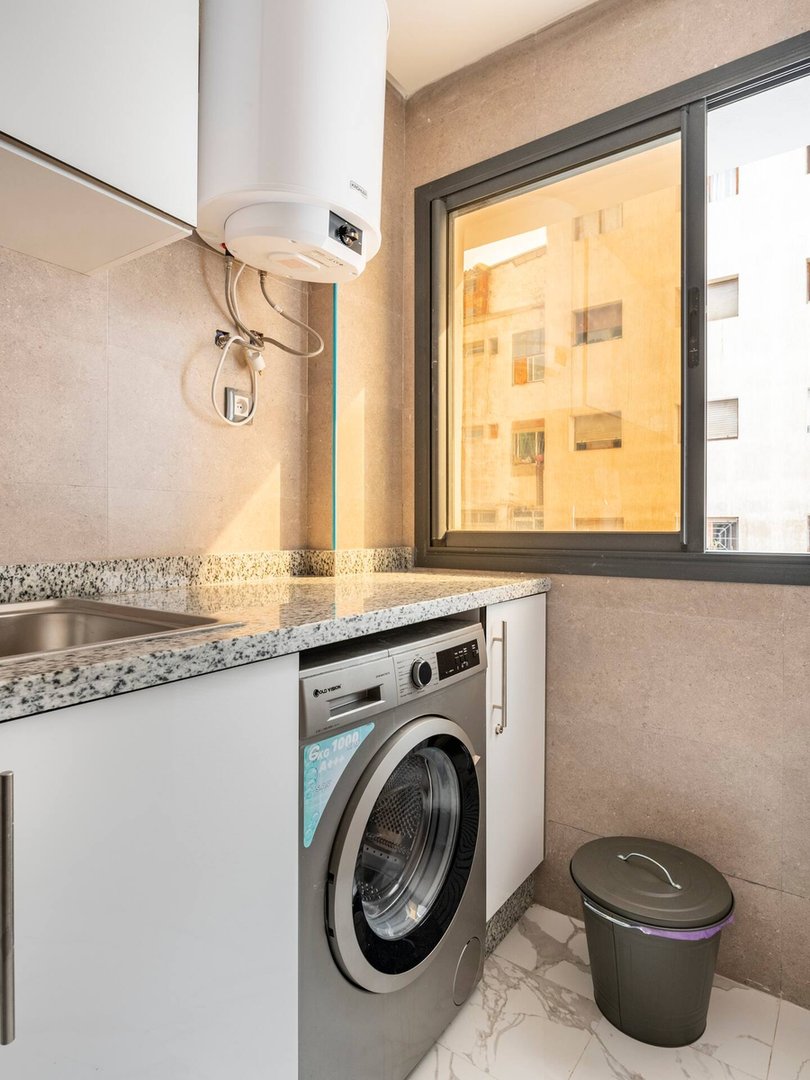 شقة للإيجار مع موقف سيارات في الطابق الأرضي - Photo 2