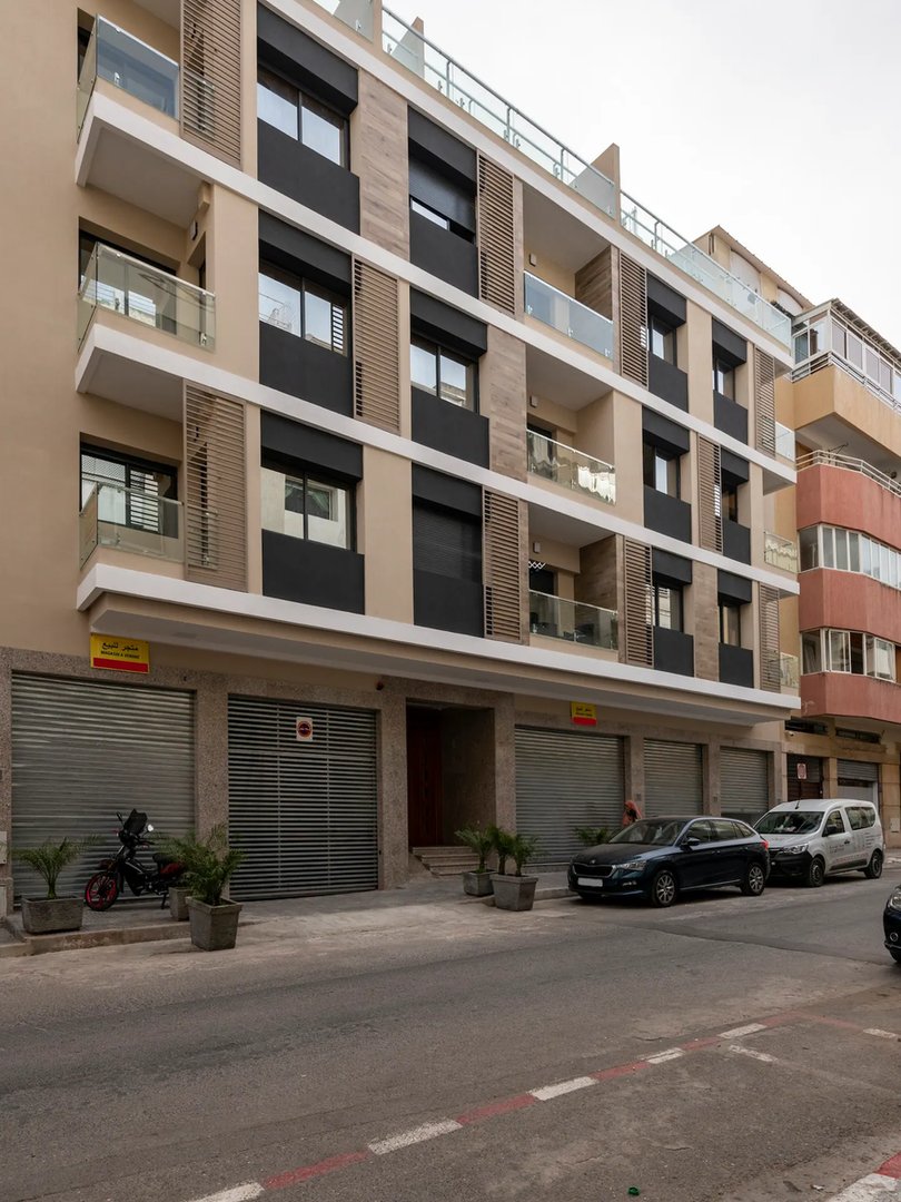 شقة للإيجار مع موقف سيارات في الطابق الأرضي - Photo 18