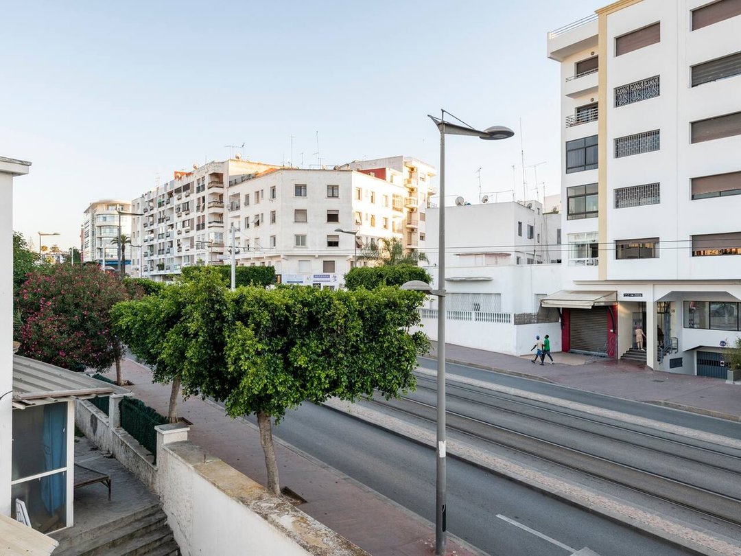 شقة للإيجار مع موقف سيارات في الطابق الأرضي - Photo 14