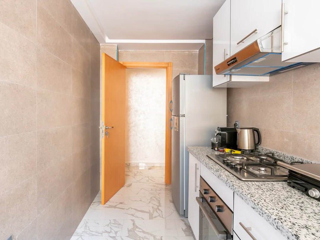 شقة للإيجار مع موقف سيارات في الطابق الأرضي - Photo 23