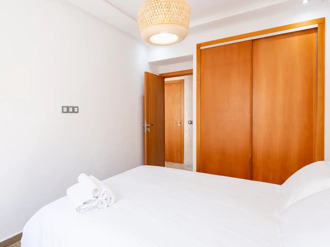 شقة للإيجار مع موقف سيارات في الطابق الأرضي - Photo 10