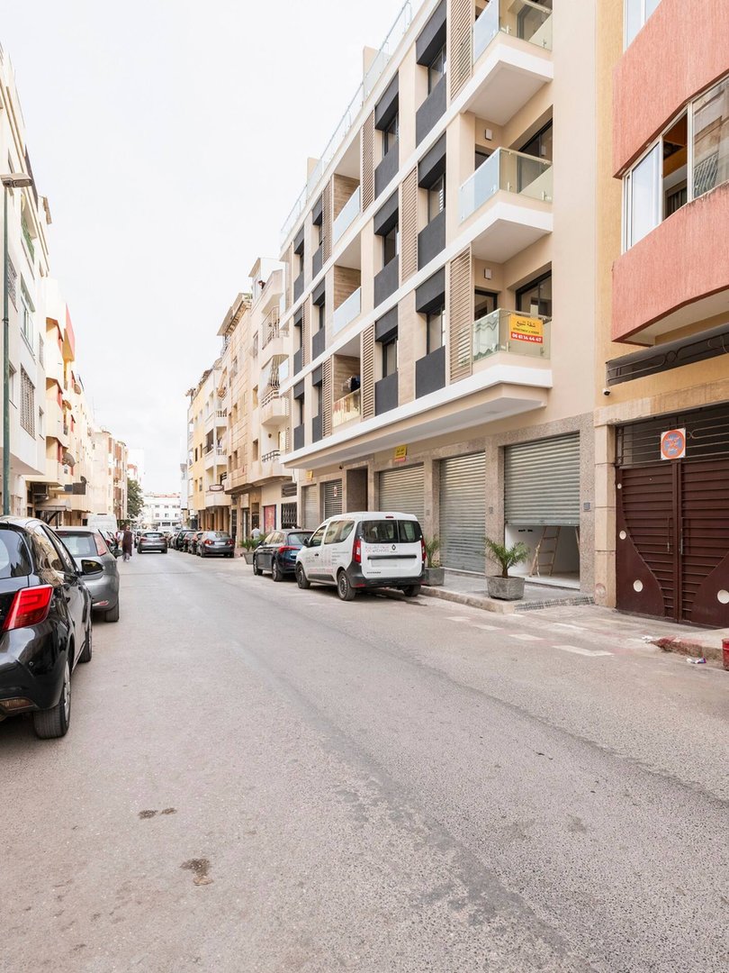 شقة للإيجار مع موقف سيارات في الطابق الأرضي - Photo 15