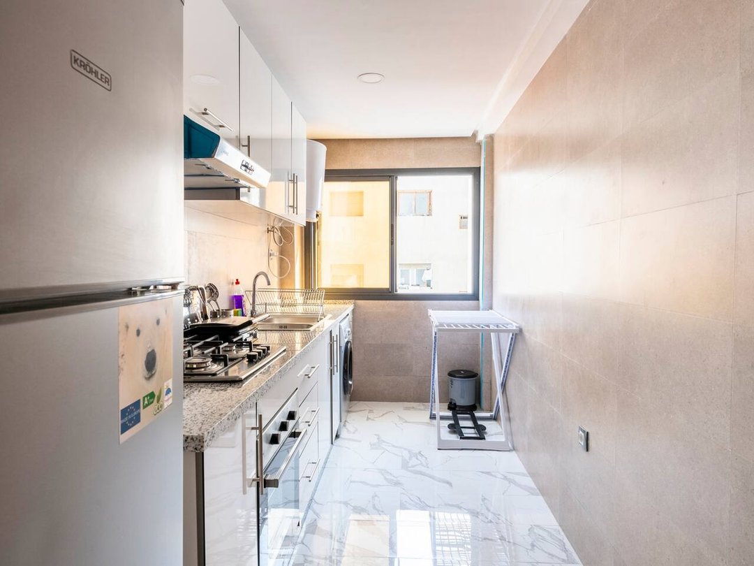 شقة للإيجار مع موقف سيارات في الطابق الأرضي - Photo 16