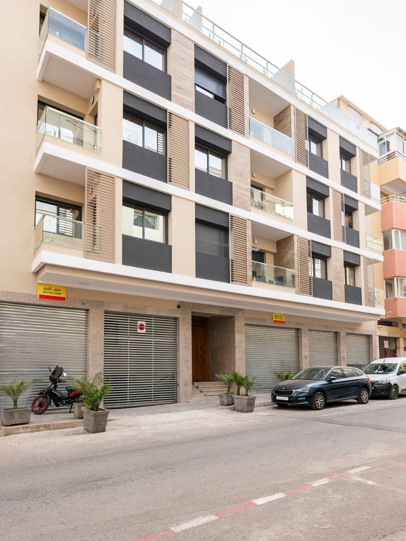 شقة للإيجار مع موقف سيارات في الطابق الأرضي - Photo 11