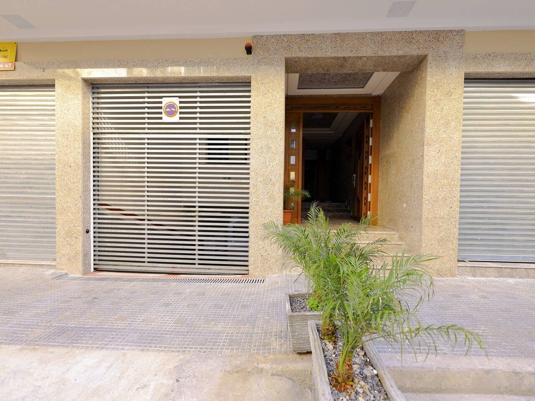 شقة للإيجار مع موقف سيارات في الطابق الرابع - Photo 4