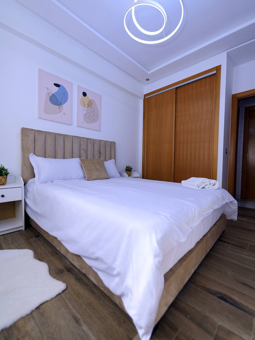 شقة للإيجار مع موقف سيارات في الطابق الرابع - Photo 2