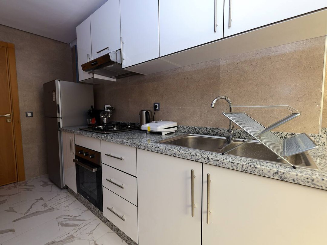 شقة للإيجار مع موقف سيارات في الطابق الرابع - Photo 16