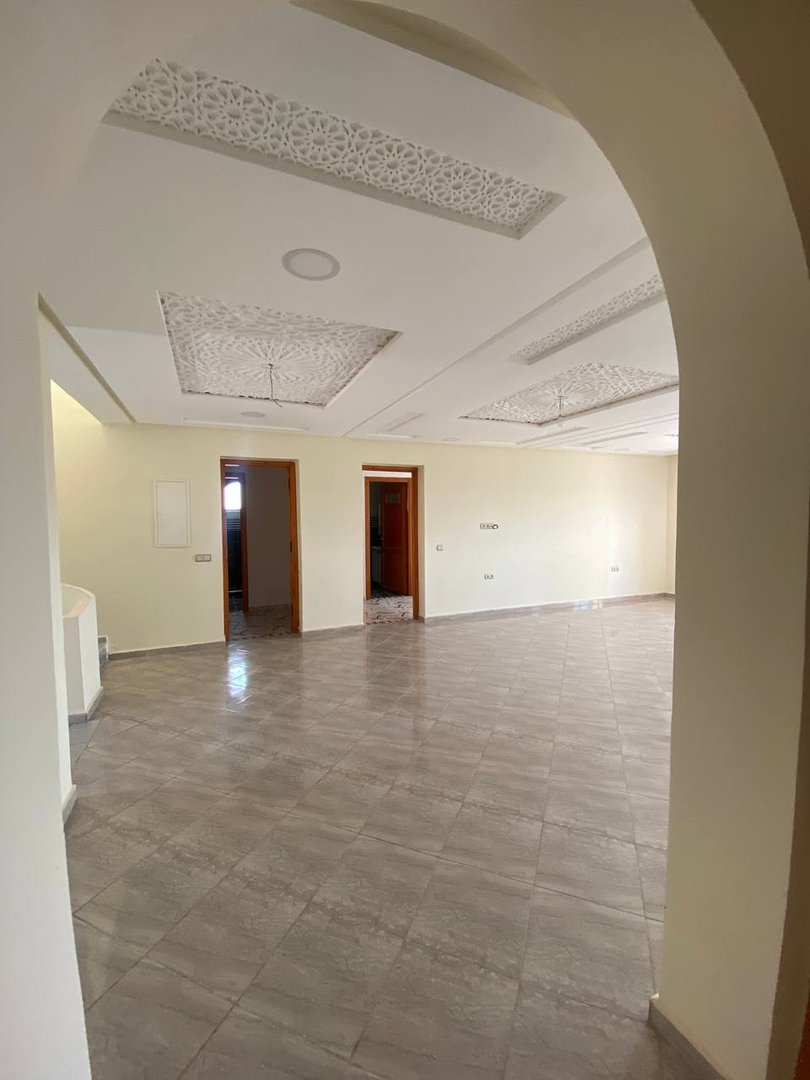 فيلا للبيع في الصويرة - لحرطة، 4 غرف نوم، مسبح. - Photo 7