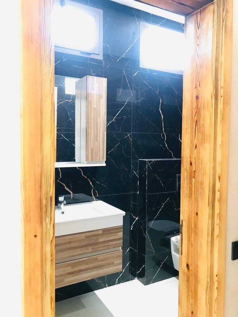 شقة 3 غرف نوم مع شرفة للبيع - Photo 2