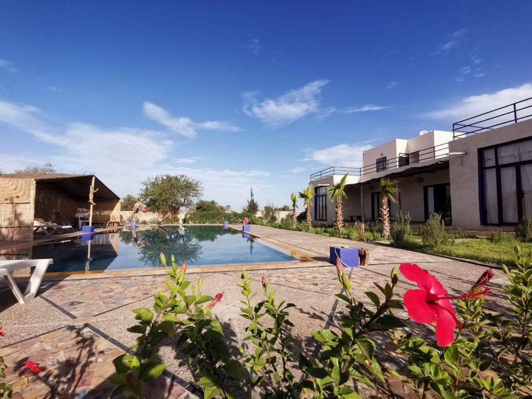 فيلا للبيع مع مسبح - Photo 18